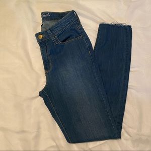Universal Thread jeans